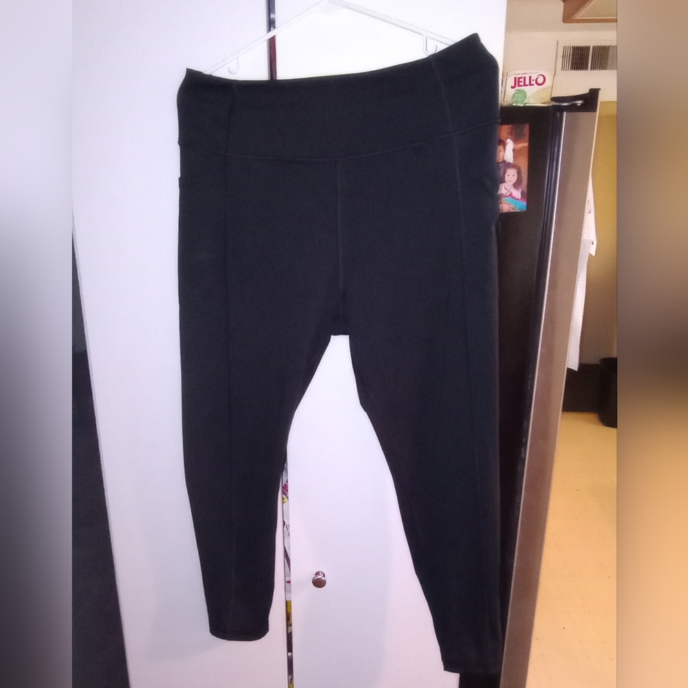 Victoria's Secret On Point Flow Leggings w Pockets, Sz 16